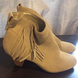 Women’s booties